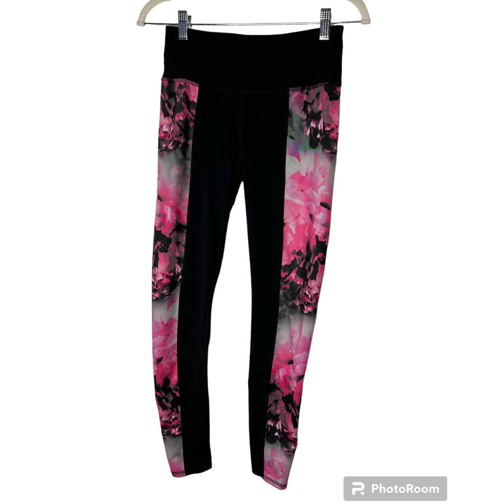 Athleta Leggings in Black with Side Panels of Pink Floral Print Size Small